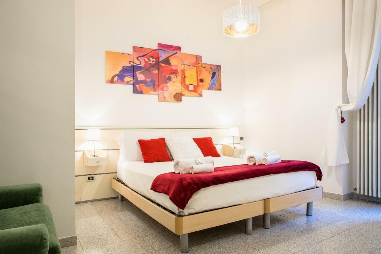 8- Tourist House Bologna - Light House - Self Check-In Apartamento Exterior foto